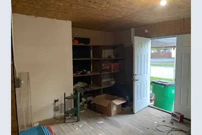 517 E Broadway Street #A, Gainesville, TX 76240 - Photo 3