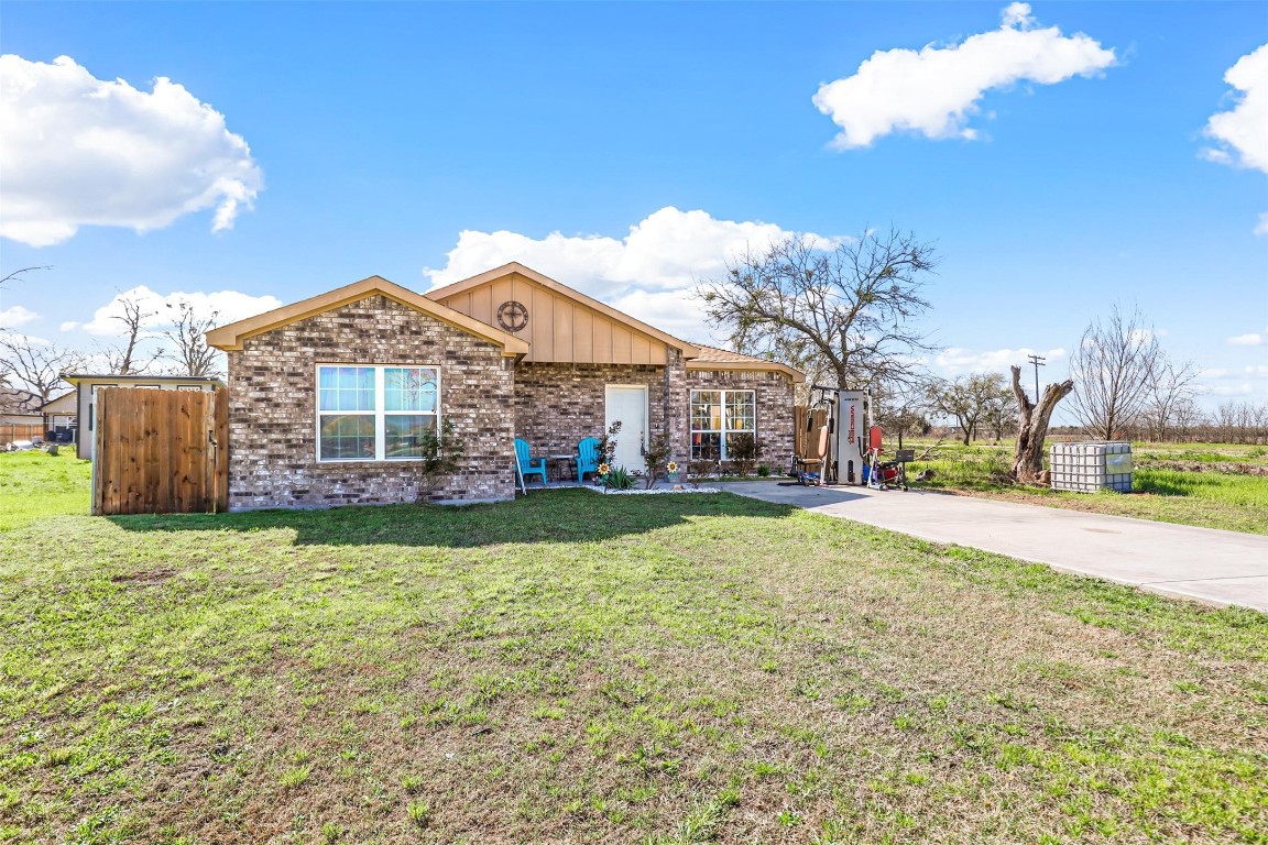 305 W Monroe St, Itasca, TX 76055 MLS 20550880 Coldwell Banker