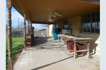 105 Terrell Street, Ranger, TX 76470 - Photo 3