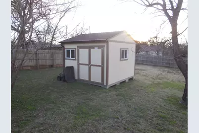 105 Terrell Street, Ranger, TX 76470 - Photo 27