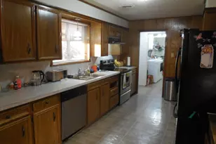 105 Terrell St, Ranger, TX 76470 - Photo 15