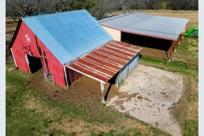 2473 County Road 4215, Bonham, TX 75418 - Photo 15