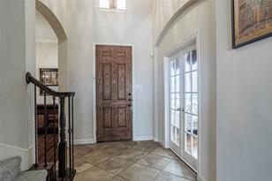 3036 Larreta, Grand Prairie, TX 75054 - Photo 5