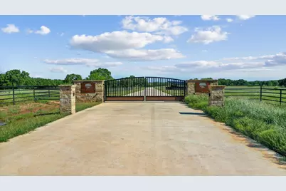 8016 Oak Grove Court, Poolville, TX 76487 - Photo 3