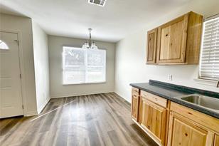 1305 Blewett St, Graham, TX 76450 - Photo 7