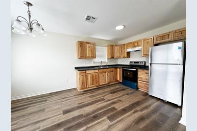 1305 Blewett Street, Graham, TX 76450 - Photo 11