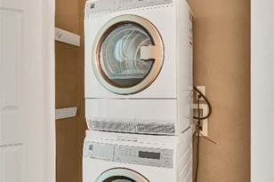 7721 Meadow Park Dr, Dallas, TX 75230 - Photo 23