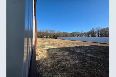 870 N Mayhill Road, Denton, TX 76208 - Photo 7