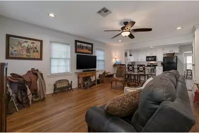 403 N Avenue N, Clifton, TX 76634 - Photo 7
