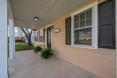 403 N Avenue N, Clifton, TX 76634 - Photo 3