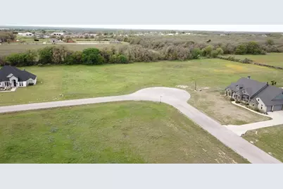145 Salt Creek Court, Weatherford, TX 76087 - Photo 9