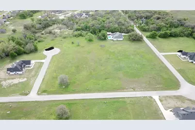 200 Salt Creek Court, Weatherford, TX 76087 - Photo 9
