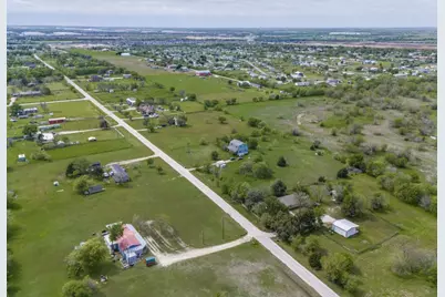 17553 Mary Polk Road, Justin, TX 76247 - Photo 5