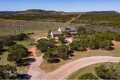 533 Country Place S, Abilene, TX 79606 - Photo 1