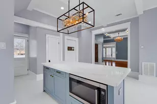 511 S Travis St, Sherman, TX 75090 - Photo 9