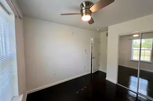 507 Ussery St, Bowie, TX 76230 - Photo 11