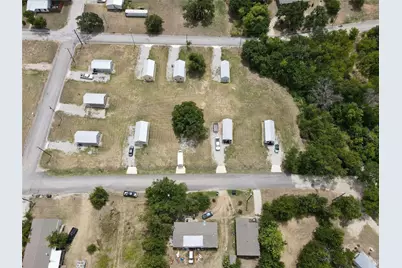 507 Ussery Street, Bowie, TX 76230 - Photo 5