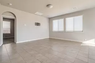 10501 Beacon Ridge Dr, Fort Worth, TX 76036 - Photo 7