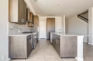 10501 Beacon Ridge Dr, Fort Worth, TX 76036 - Photo 15