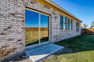 10501 Beacon Ridge Dr, Fort Worth, TX 76036 - Photo 37