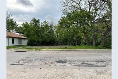 215 Bernard Street, Denton, TX 76201 - Photo 1