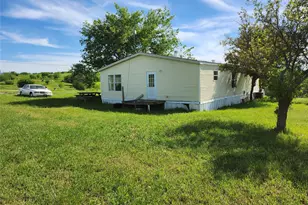 308 Coyote Trail, Rhome, TX 76078 - Photo 3