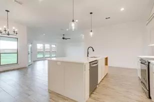 312 Trail Dust Dr, Godley, TX 76044 - Photo 11