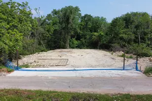 5334 Railroad Ave, Dallas, TX 75215 - Photo 1