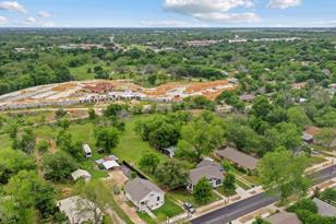 860 W Long St, Stephenville, TX 76401 - Photo 5