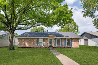 1505 Valley Trail - Photo 1