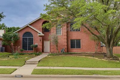 4424 Waterford Drive - Photo 1