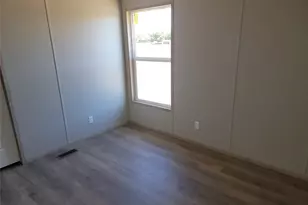 387 Duvall St, Bonham, TX 75418 - Photo 21