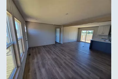 387 Duvall Street, Bonham, TX 75418 - Photo 3