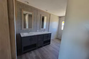 387 Duvall St, Bonham, TX 75418 - Photo 15