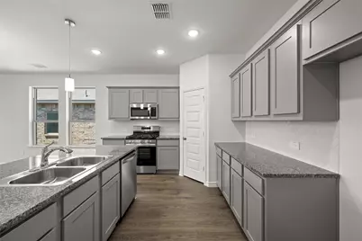 1913 Seminole Drive, Cleburne, TX 76033 - Photo 11