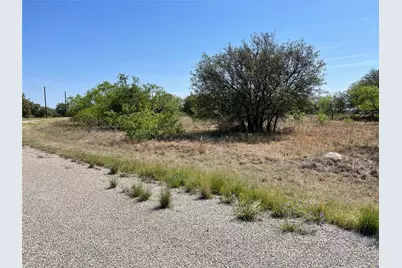527 Beacon Circle, Brownwood, TX 76801 - Photo 5