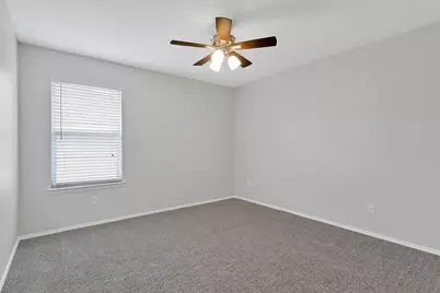 2424 Collier Drive, McKinney, TX 75071 - Photo 9
