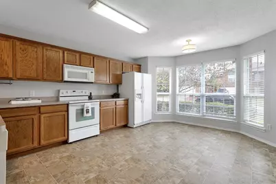 2424 Collier Drive, McKinney, TX 75071 - Photo 3