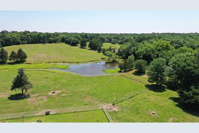 2516 County Road 1017, Wolfe City, TX 75423 - Photo 11