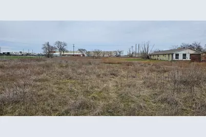 1401 N Masch Branch Road, Denton, TX 76207 - Photo 3