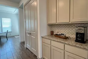 8878 Ice House Dr, North Richland Hills, TX 76180 - Photo 13