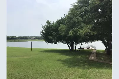 18037 Southhill Drive, Whitney, TX 76692 - Photo 21