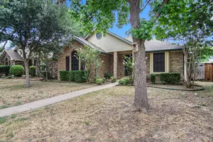 6908 Bentley Ave, Fort Worth, TX 76137 - Photo 3