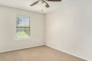 6908 Bentley Ave, Fort Worth, TX 76137 - Photo 23