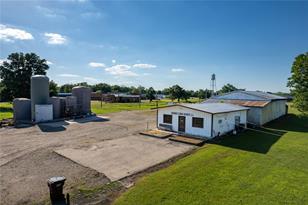 174 Choctaw St, Deport, TX 75435 - Photo 1
