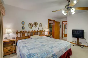 7209 Hackberry Dr, Greenville, TX 75402 - Photo 9