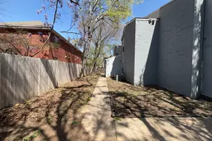 219 Fry St, Denton, TX 76201 - Photo 5