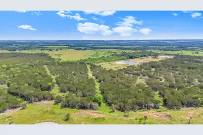 7525 Acre Wood Court, Cleburne, TX 76033 - Photo 5