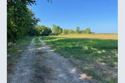 218 Cr 2115, Klondike, TX 75432 - Photo 5