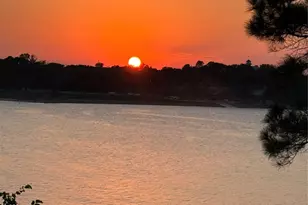 8295 Eagle Mountain Cir, Fort Worth, TX 76135 - Photo 3